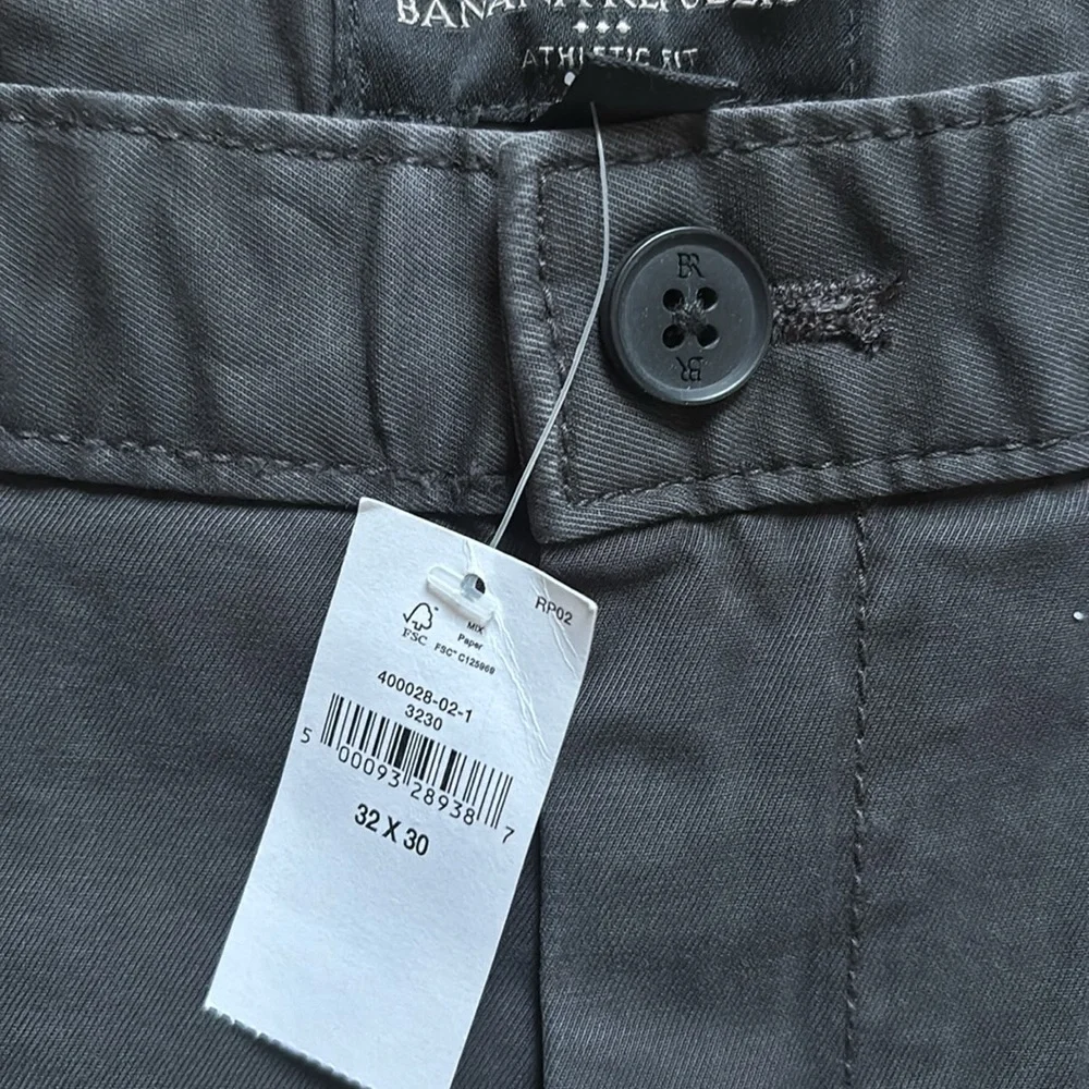 Banana Republic charcoal Chino Khakis athletic fit. NWT - Picture 4 of 8